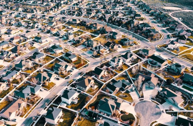 What You Should Know About the 5 Common Types of Residential Housing